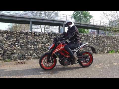 2017 KTM Duke 390 Review