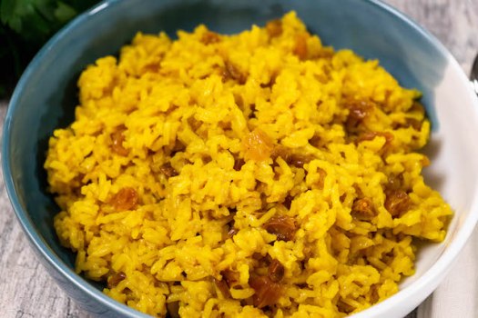 Golden Raisin Turmeric Rice - The Vegan Rhino