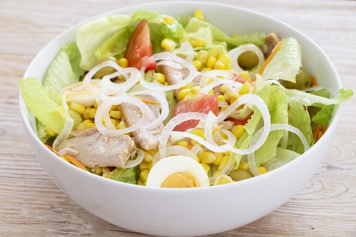 Ensalada mixta: la ligera, sabrosa y refrescante ensalada casera