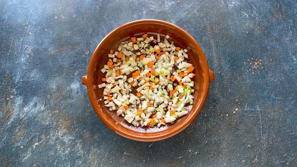 Sofrito de verduras para sopa de quinoa