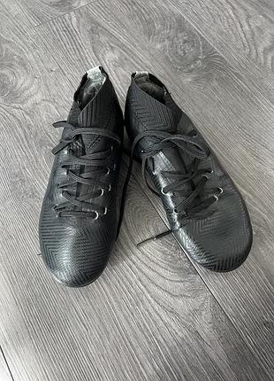 Бутси футбольні adidas 30 розмір чорні