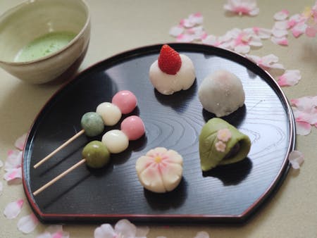 Let\'s enjoy making Mochi & Nerikiri wagashi together!