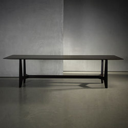 YKE Table | Esstische | Piet Boon