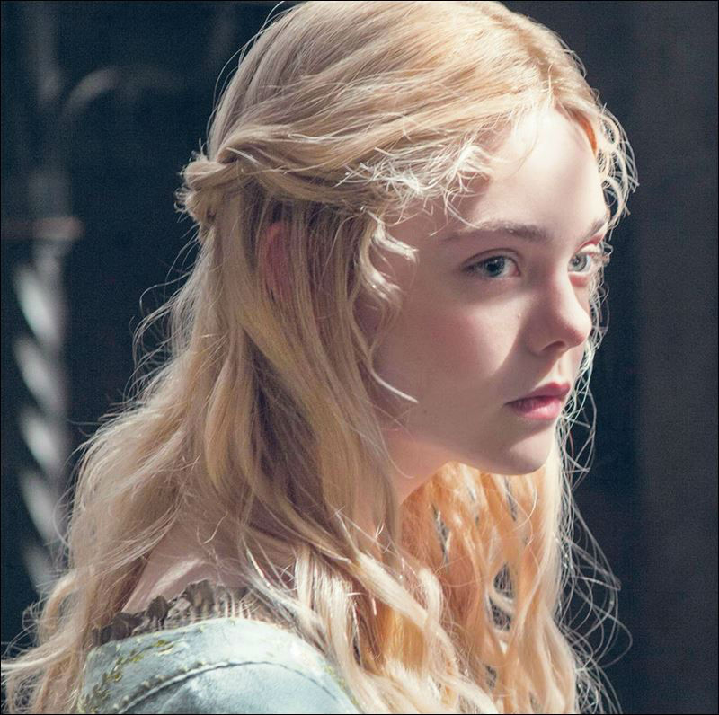 Elle Fanning | Welcome to story of New