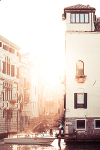 Italy Motorboat Venice 4k (240x320) Resolution Wallpaper