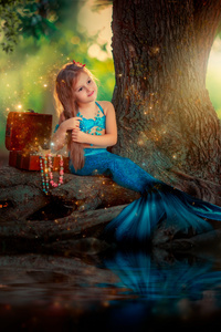 Little Mermaid Girl (720x1280) Resolution Wallpaper