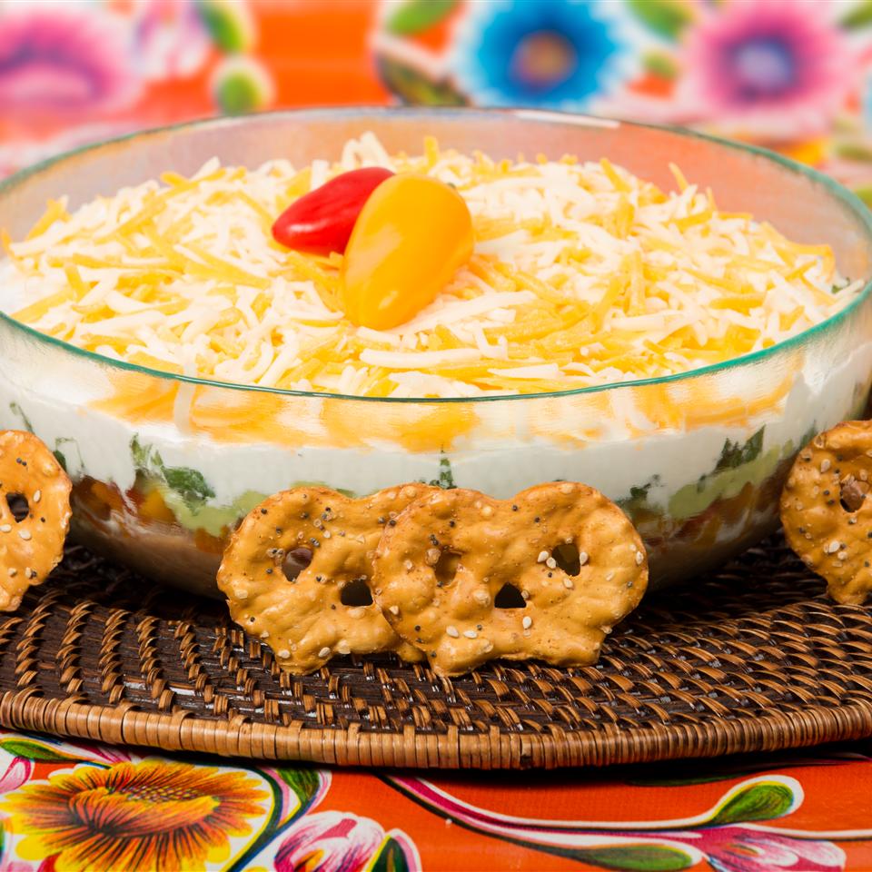 Mexican-Style Layered Dip_image