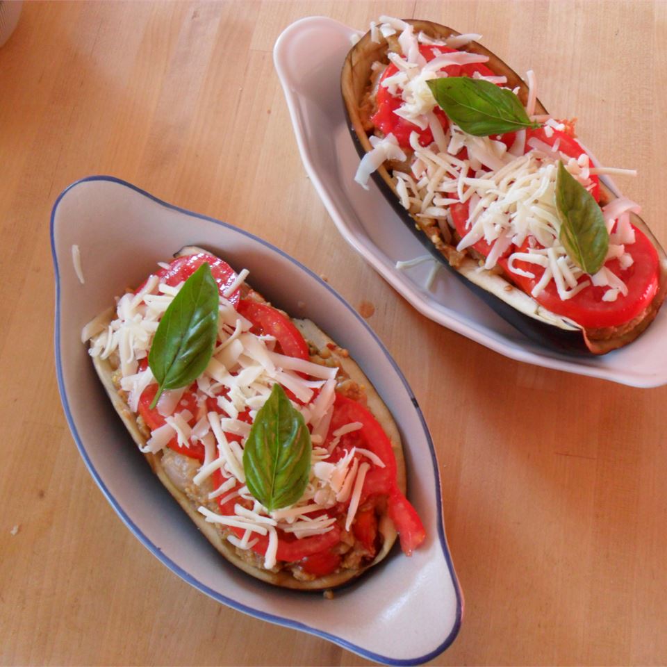 Aunt Eileen's Stuffed Eggplant_image