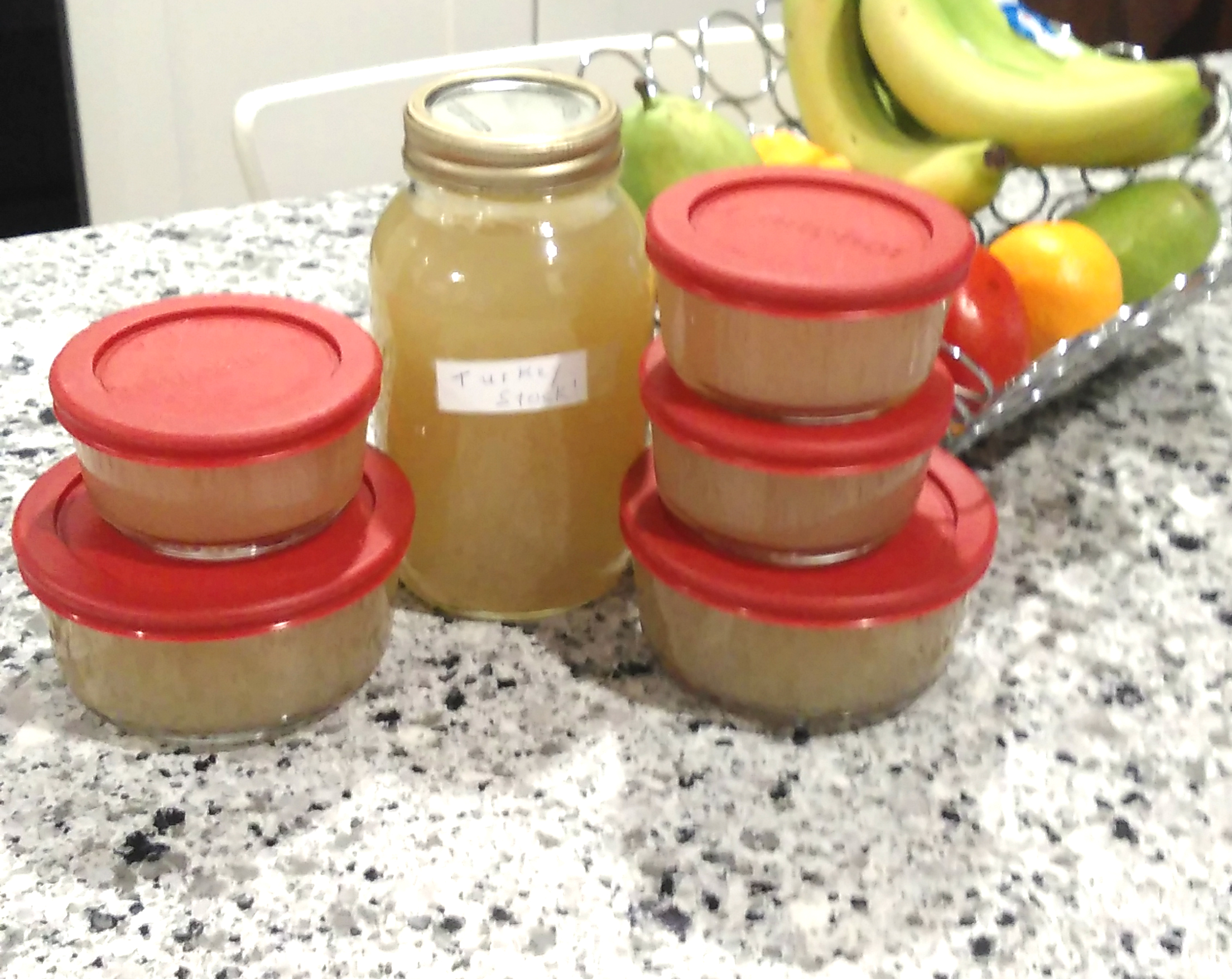 Instant Pot® Turkey Bone Broth_image