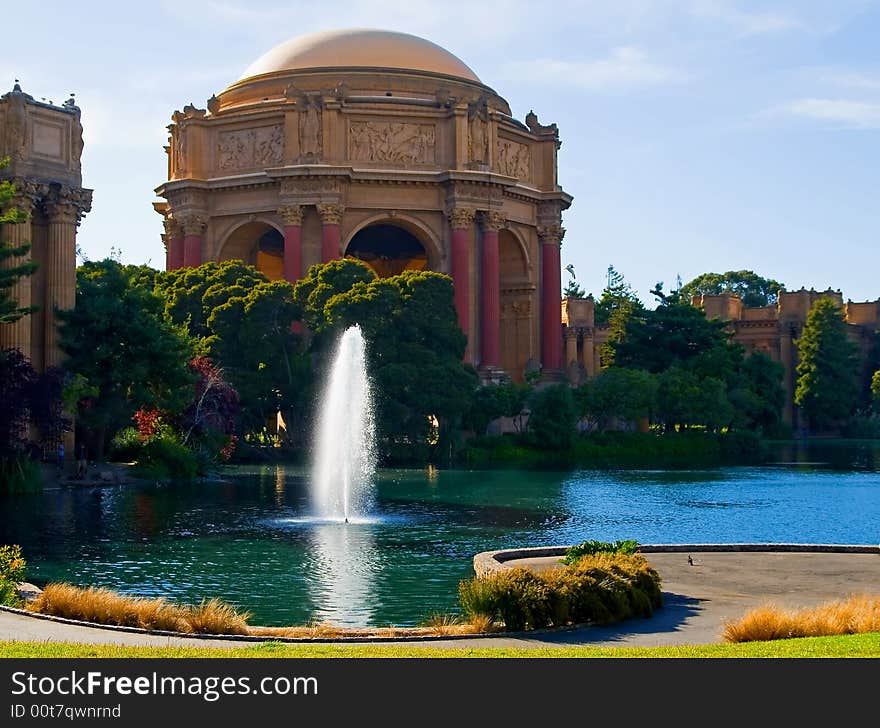 Palace of fine Arts in San Francisco