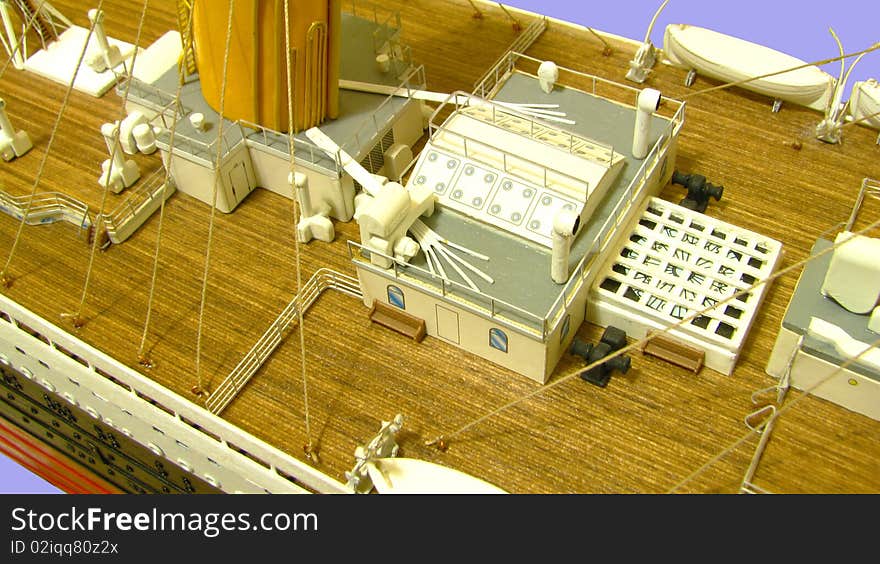 Model of Titanic's top deck showing 3rd funnel from bow of ship and boiler room and rigging. Model of Titanic's top deck showing 3rd funnel from bow of ship and boiler room and rigging.