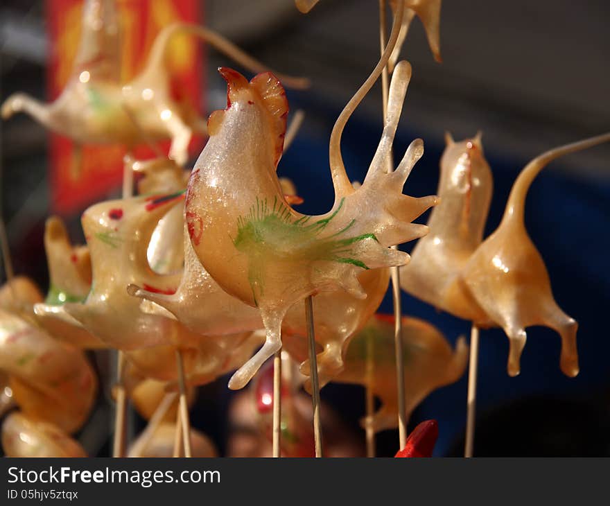 Blowing sugar figurines is a traditional Chinese handcraft