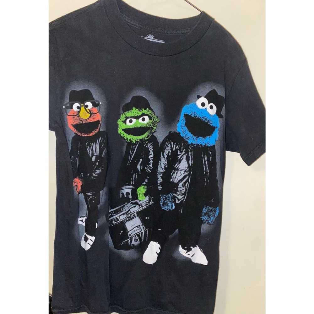 Rue 21 Sesame Street Shirt - image 3