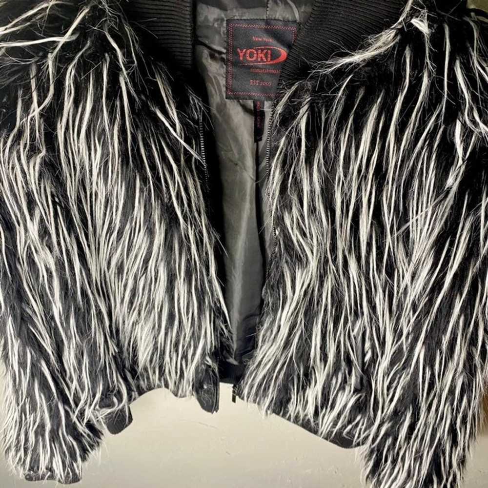 Yoki Faux fur Jacket - image 3