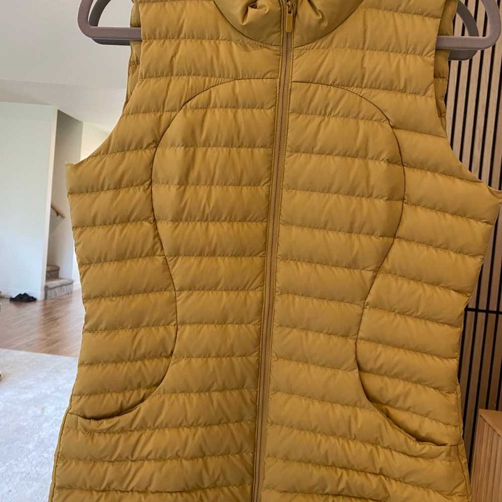 Lululemon vest size 8 - image 1