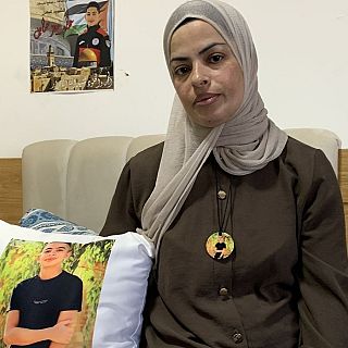 "No dejaron a su madre, ni a su familia, ni a nadie llegar a él"