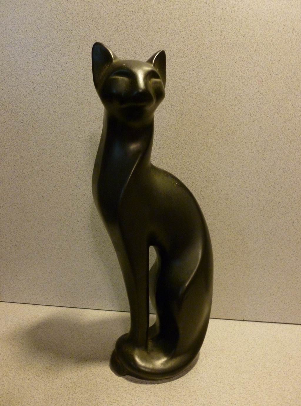 Vintage Ceramic Cat 35