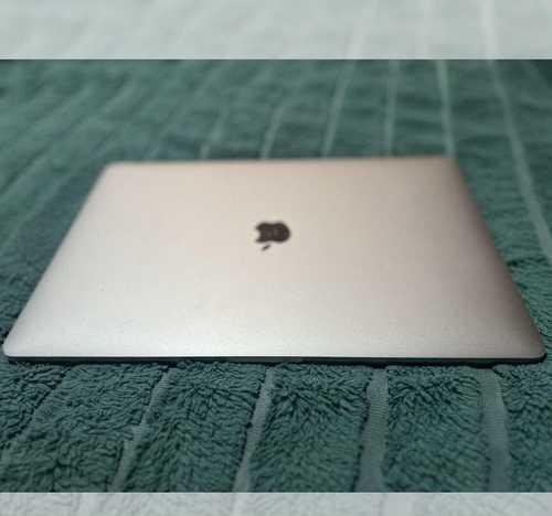 Apple macbook pro 15 2017