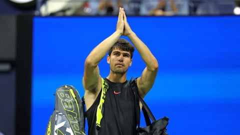 El tenista español Carlos Alcaraz tras ser eliminado del US Open. (AFP)