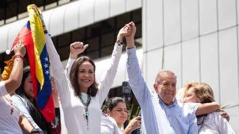 María Corina Machado, líder de la oposición venezolana y Edmundo González Urrutia, abanderado de la PUD en las presidenciales de Venezuela - Foto: EFE