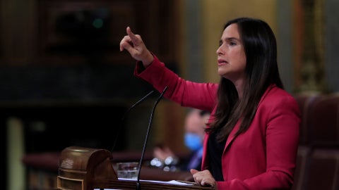 Belén Hoyo Juliá, diputada nacional por el Partido Popular de España - Foto EFE