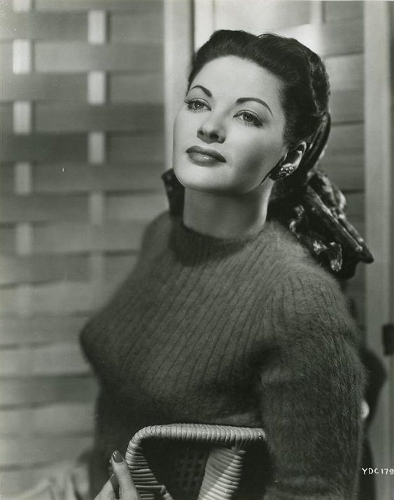 Yvonne De Carlo