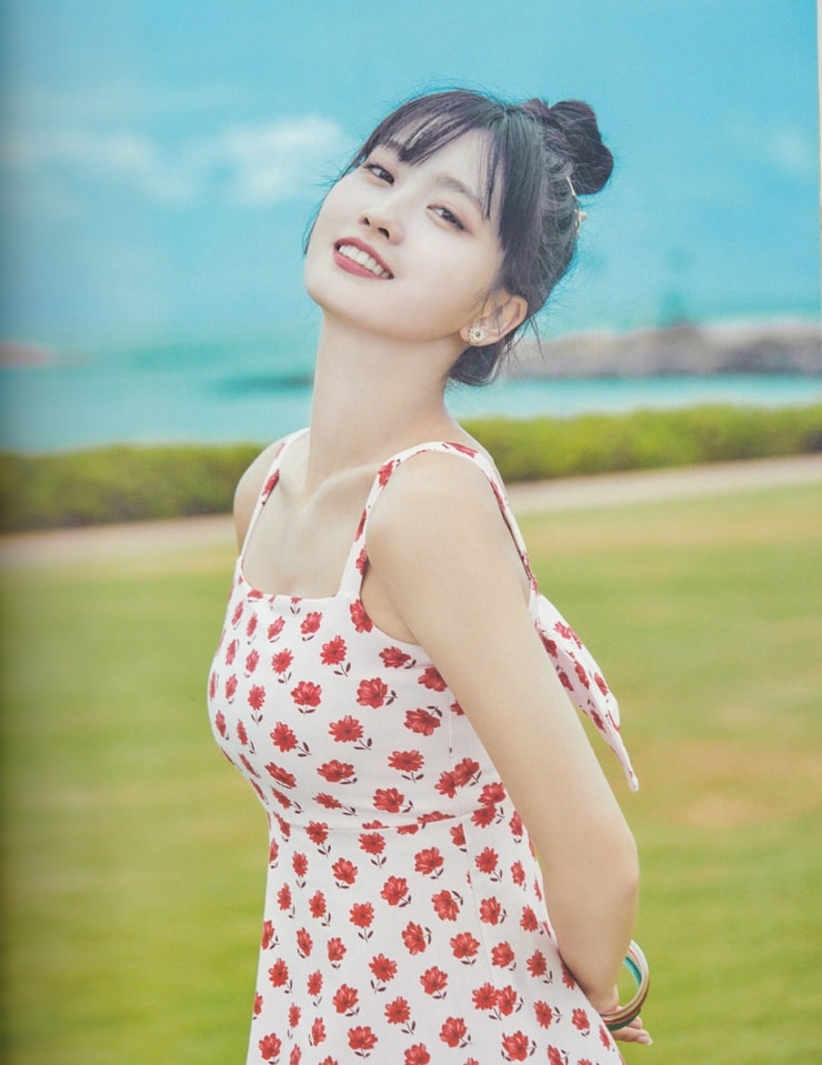 Hirai Momo