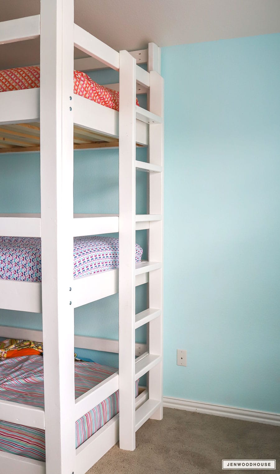 DIY triple bunk bed build