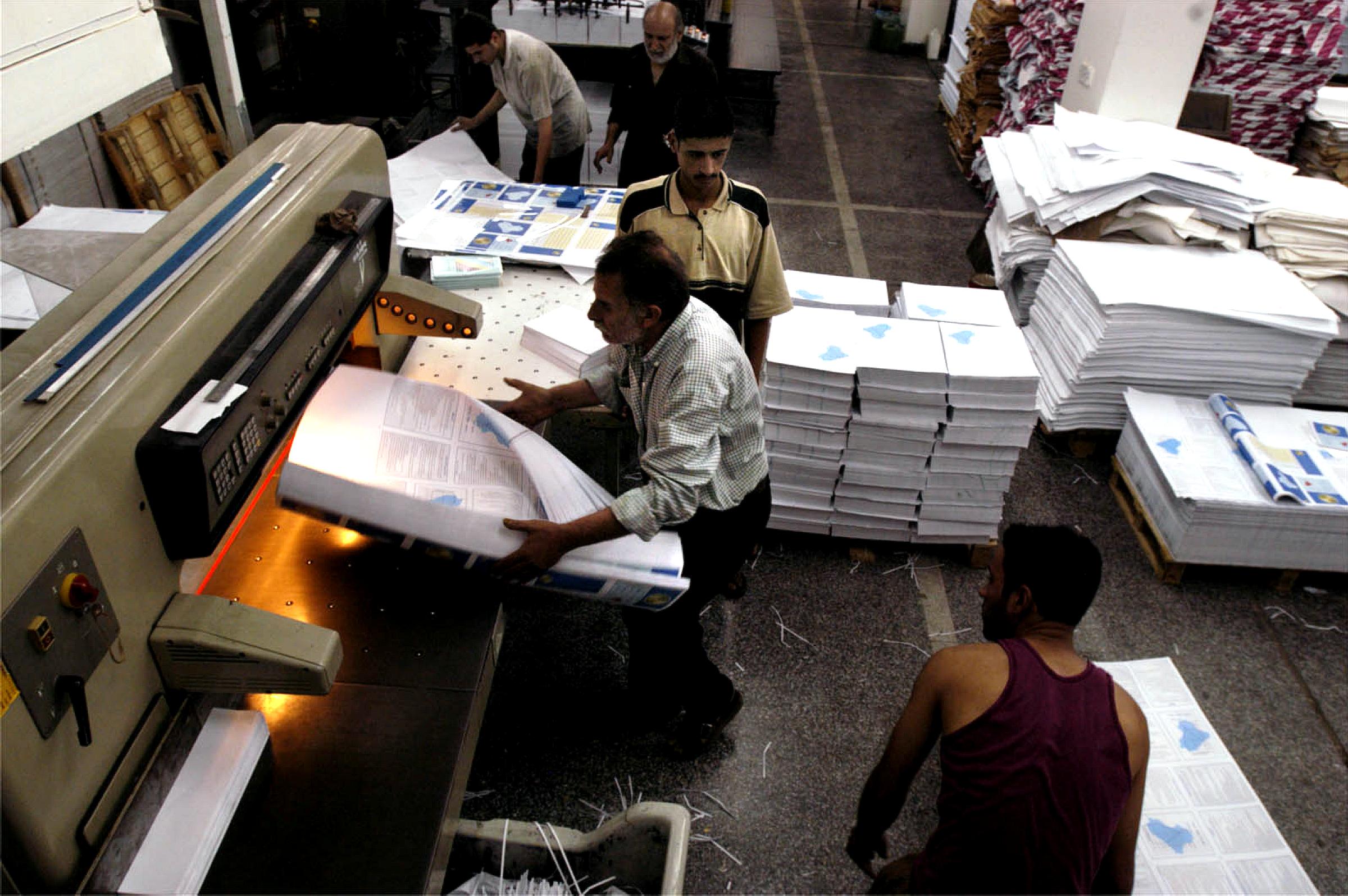 Free picture: men, work, book, factory