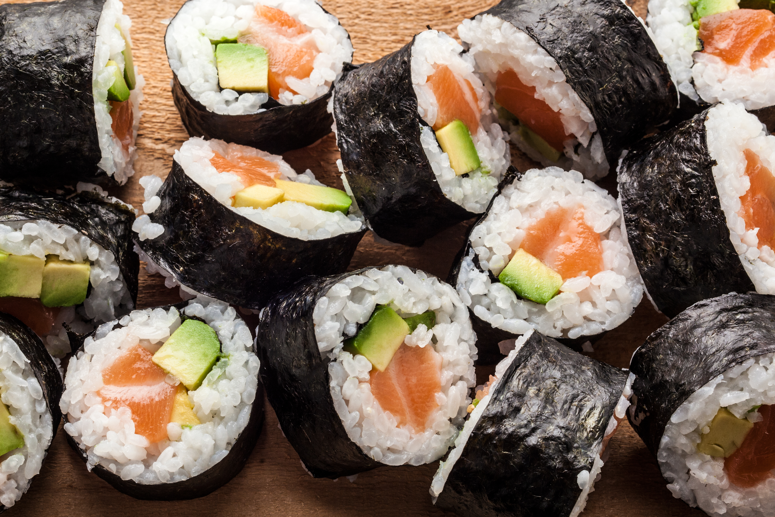 Salmon-Avocado Maki Recipe - Chowhound