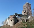 Aufgemauerte Mauer und Rundturm aus der Rastätter Festung