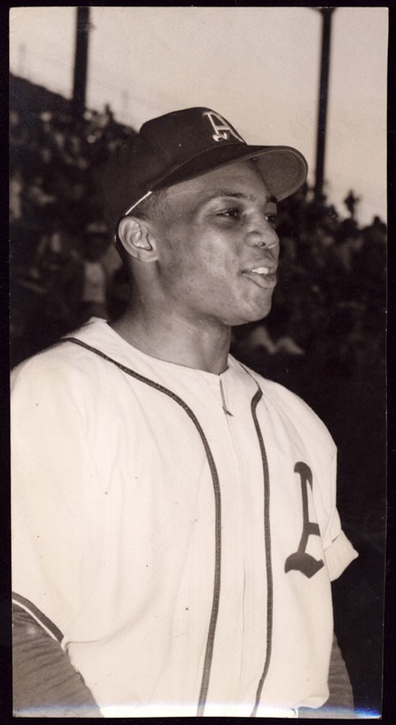 Willie Mays - Willie Mays Almendares Photo