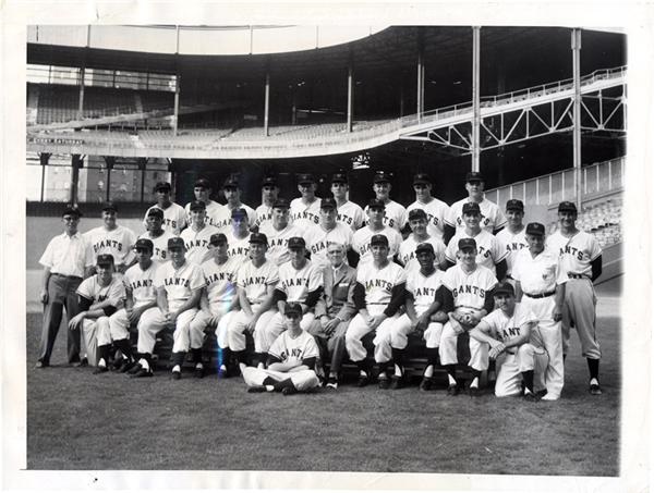 Willie Mays - The New York Giants Last Team Portrait (1957)