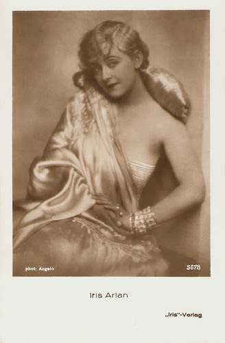 Iris Arlan