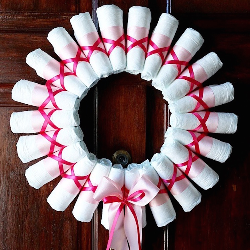 diaper-gift-wreath.jpg