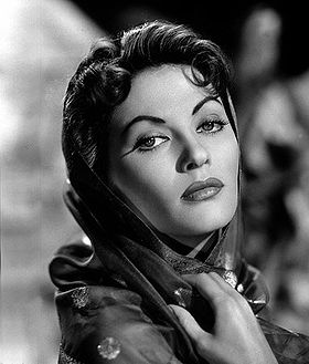 Yvonne De Carlo