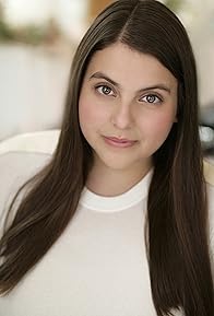 Primary photo for Beanie Feldstein