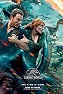 Bryce Dallas Howard and Chris Pratt in Jurassic World: Fallen Kingdom (2018)