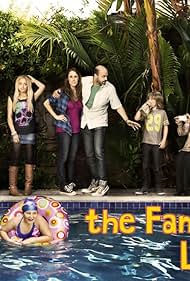 Georgia Engel, Tom McGowan, Sam Pancake, Kimberly Aboltin, Morgan Lambert, and Nick Toggenburger in The Family Lamp (2016)