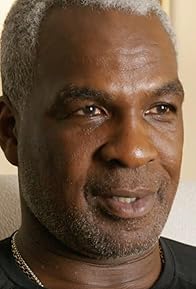 Primary photo for Charles Oakley