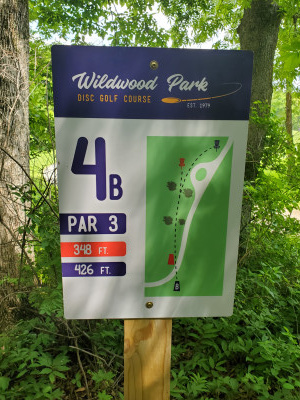 Wildwood Park, Main course, Hole 4 Hole sign