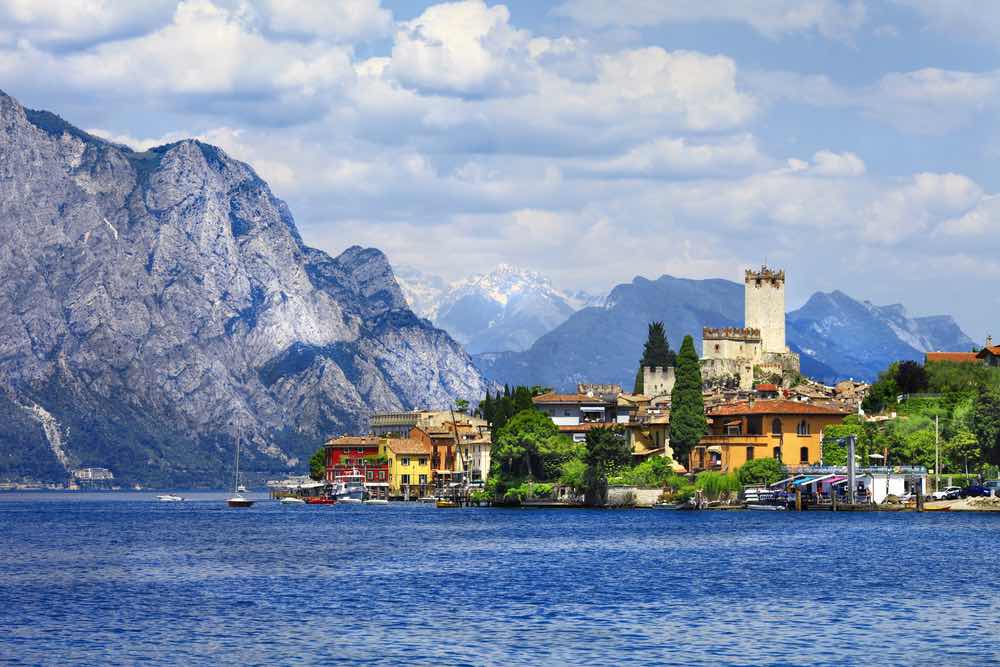 Osvětlit Odklonit pedagog lake garda map sekundární Beringova úžina Chtít