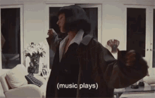 Uma Therman Dance GIF