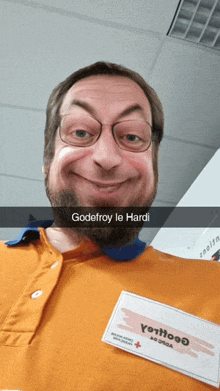 a man with a name tag that says godefroy le hardi on it