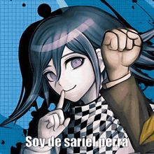 a picture of a girl with purple eyes and the words soy de sariel perra below her