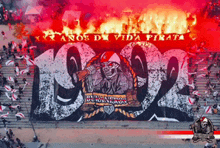 a large banner that says anos de vida pirata 1992