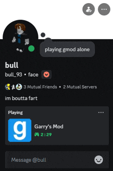 a person is playing gmod alone and has a gmod icon