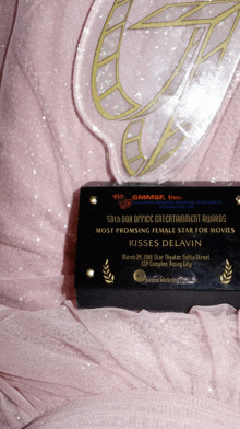 a 50th box office entertainment award for kisses delavin