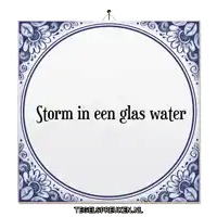a sign that says storm in een glas water