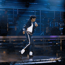 michael jackson 's back is shown in a photo